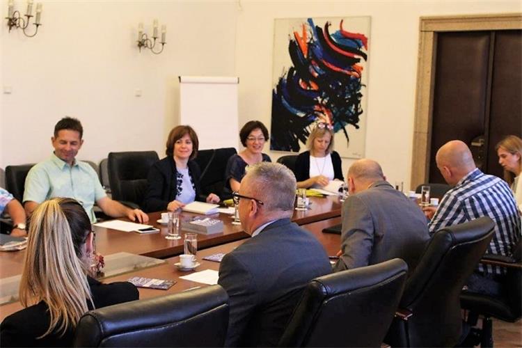 Photo slike/galerije//12072018_9861270808.jpg